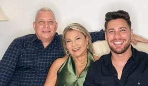 Miguel Melfi y sus padres
