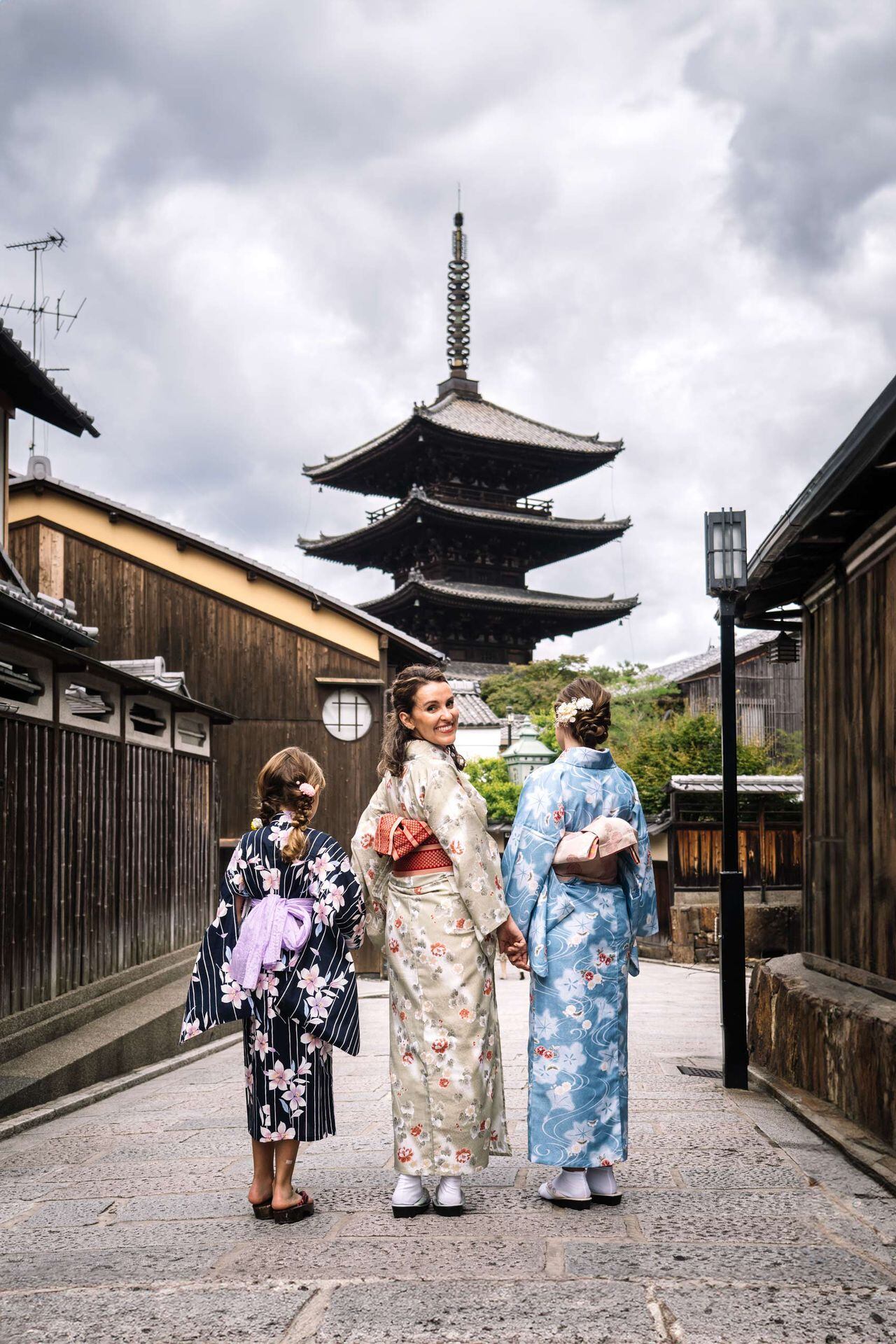 Los turistas al visitar el país pueden conocer las tradiciones japonesas.