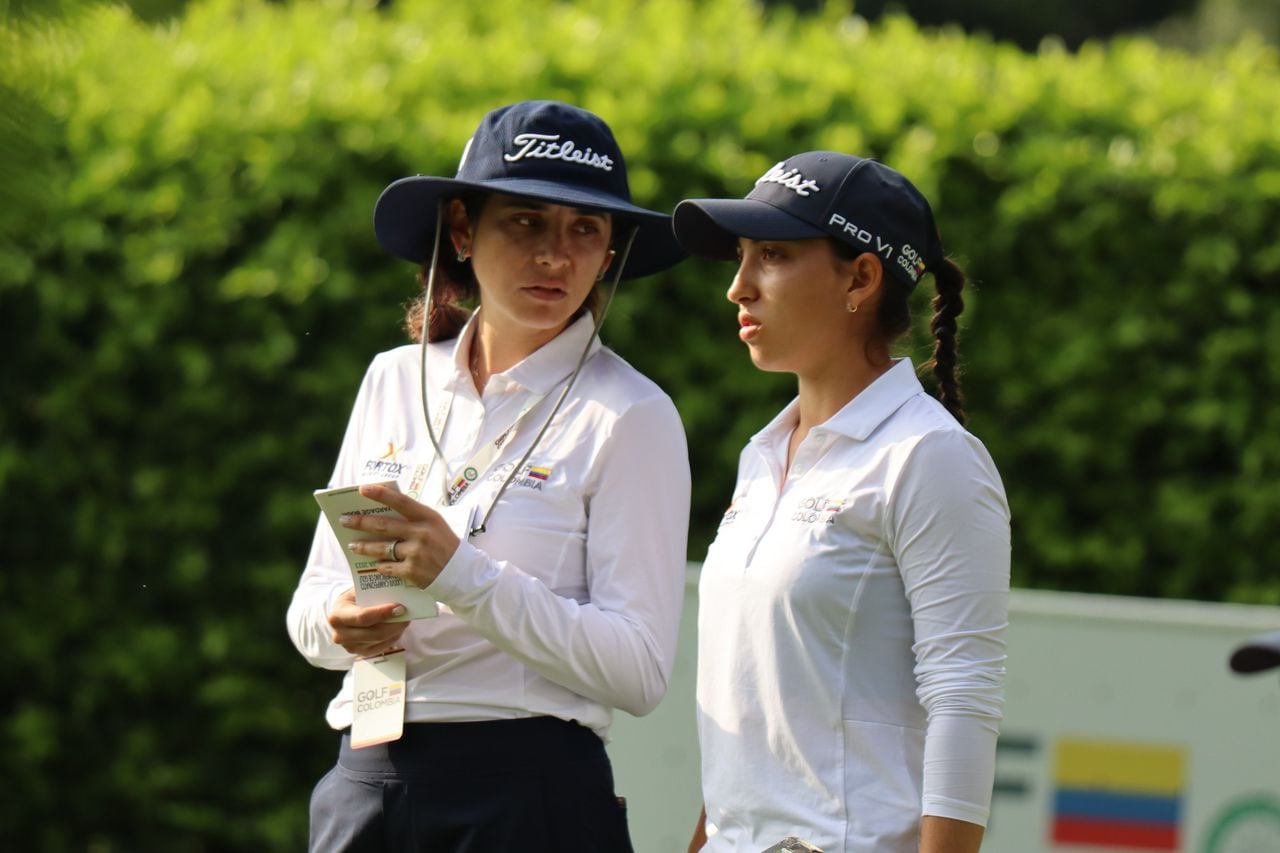 Ana Sofía Murcia y Catalina Monroy, golfistas colombianas.