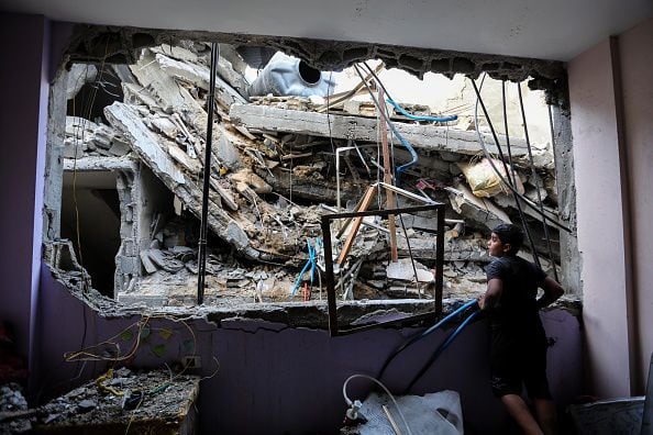 Las agencias de ayuda humanitaria han advertido que esos apagones alteran gravemente su trabajo en una situación ya de por sí desesperada en Gaza.