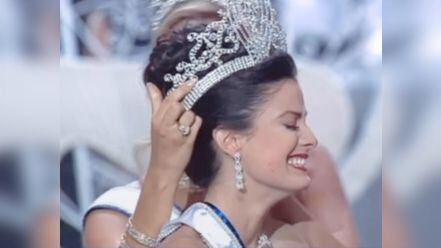 Esta imagen refleja la emoción de la puertorriqueña al ganar en el Miss Universo.