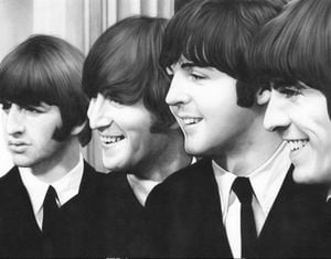 ¿Eres fan de la música de The Beatles? Vuélvete también fan de su estilo.  Foto: www.weheartit.com