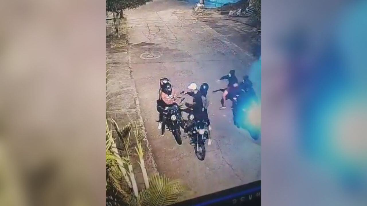 Los ladrones en moto han sido declarados "enemigos públicos" de Cali.