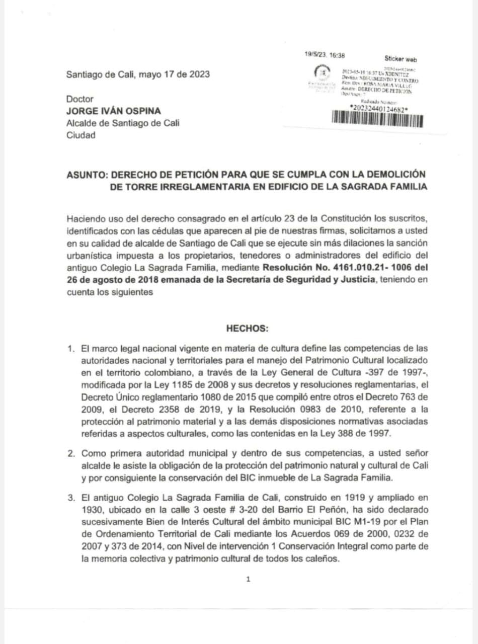 Esta es una de las páginas que conforman el derecho de petición enviado por algunos ciudadanos al alcalde Jorge Iván Ospina.