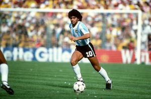 Diego Maradona, leyenda del fútbol argentino