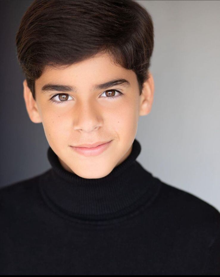 Martín también fue parte del elenco de la película ‘Huracán’ producida por HBO. Cuando 
está en grabación, toma clases virtuales como estudiante de décimo grado.