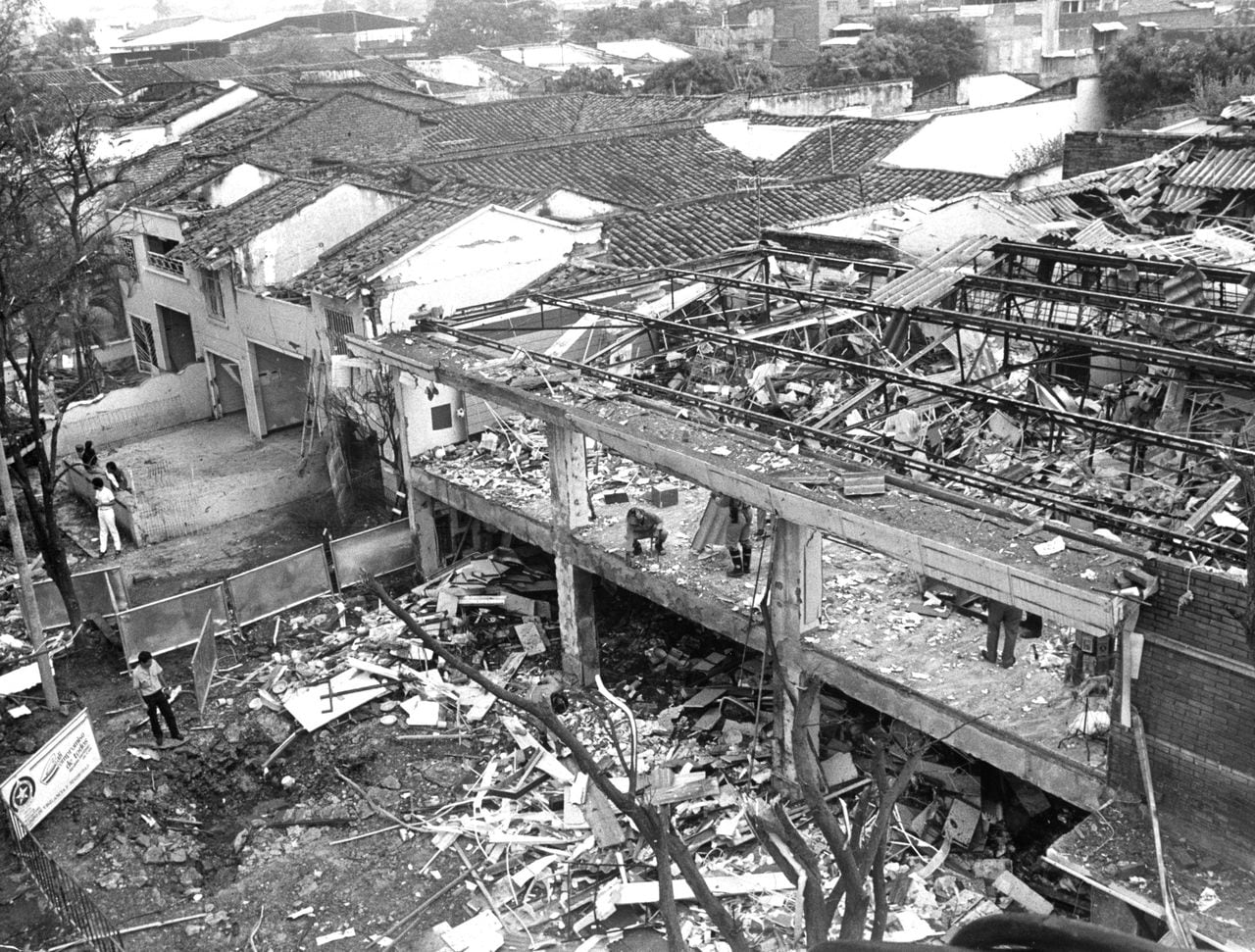Una de las bombas de Pablo Escobar estalló en un sector residencial del sur de Cali, en 1989.
