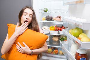 Puede pasar que las personas quieran dormir después de comer, ya que el organismo necesita reposo para procesar los alimentos.