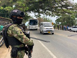 El Ejército Nacional informó que siguen realizando controles en la zona rural de Jamundí, lugar donde se denunció la extorsión al condominio Reserva de Río Claro.