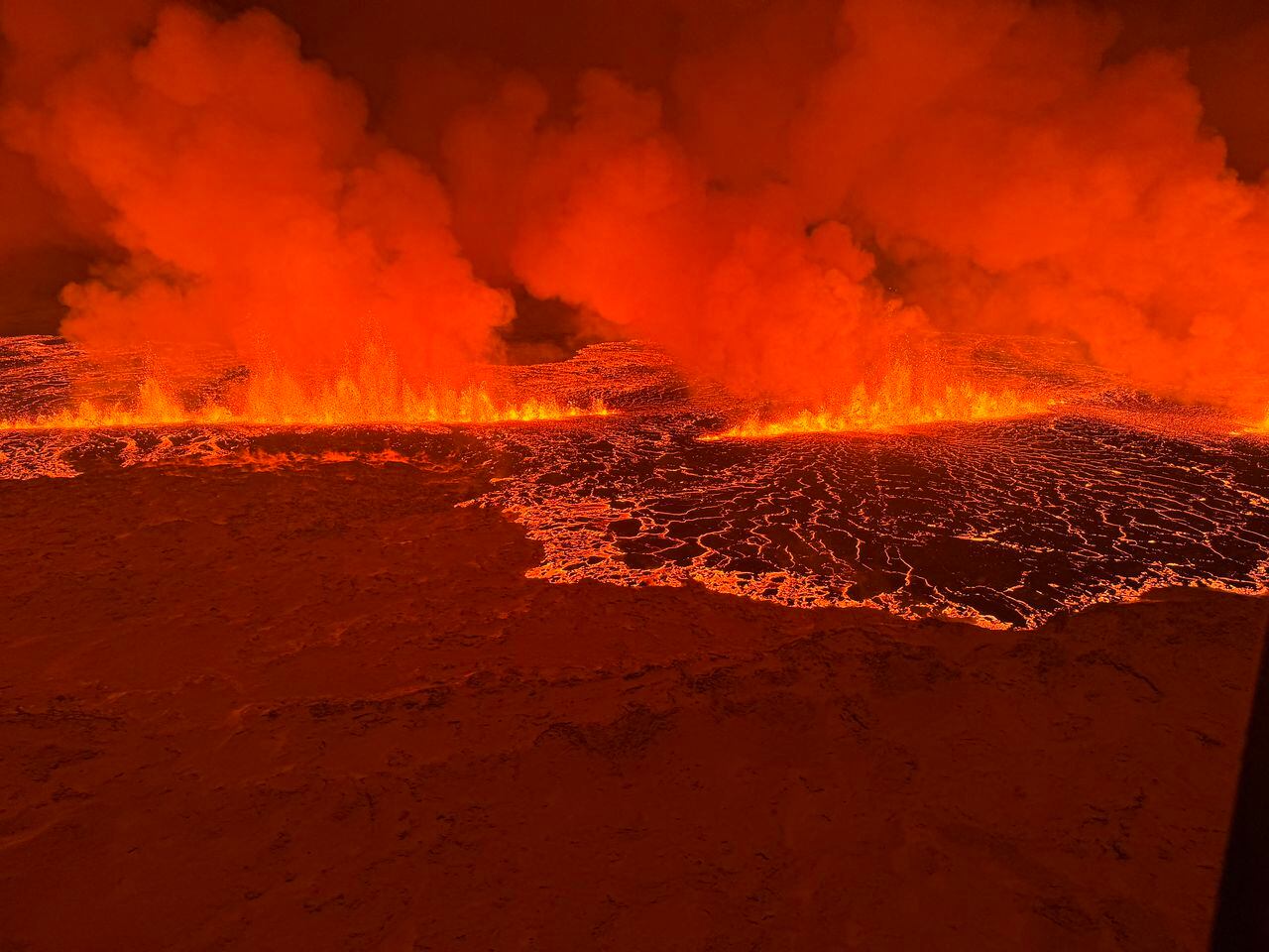 Erupción de volcán en Islandia.