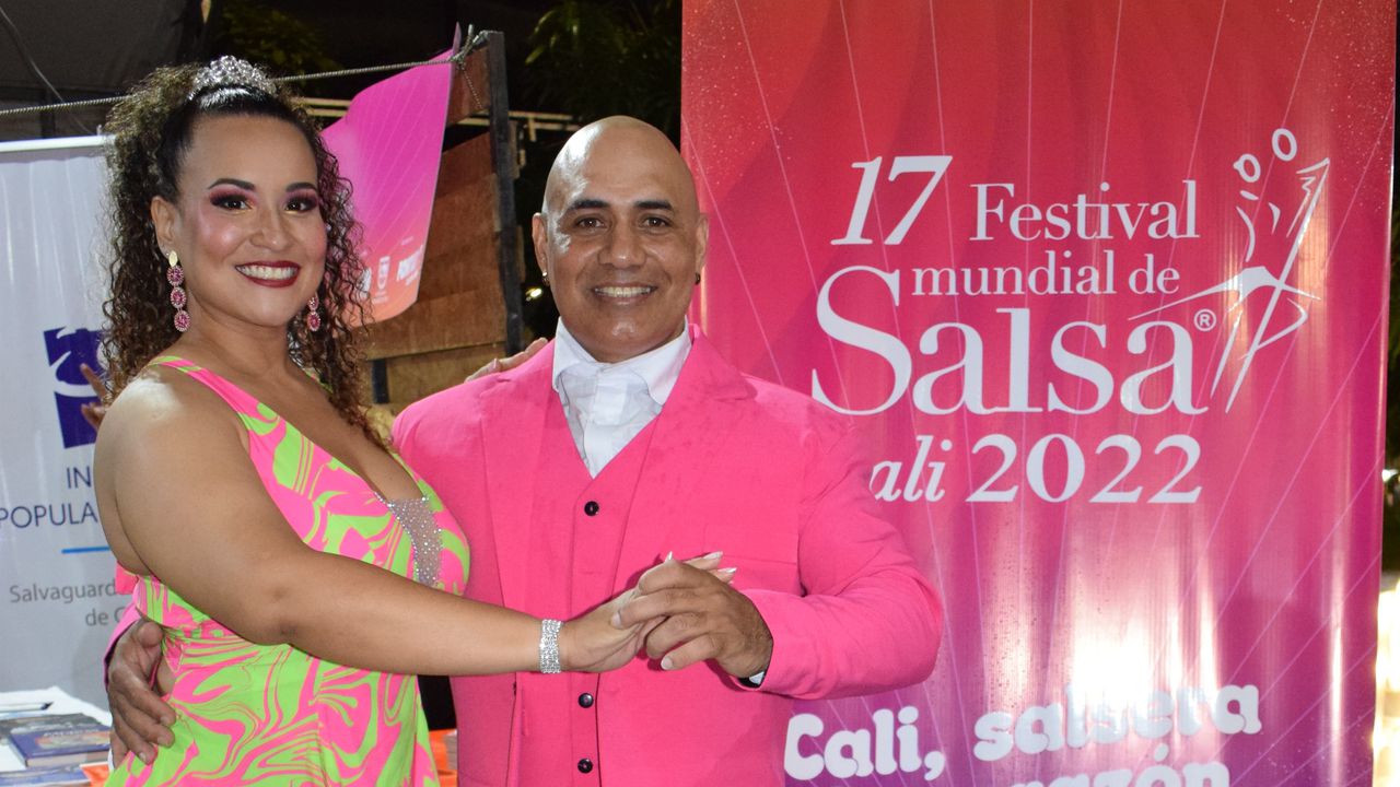 Los bailadores  Andrea Peña y Francisco 
Guerrero Trujillo  son una que se presentan en el Festival Mundial de Salsa 2023, en la categoría de Bailadores.