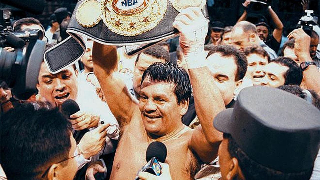 El panameño Roberto 'Mano de Piedra' Durán se paseó por el mundo como un gran campeón de boxeo.