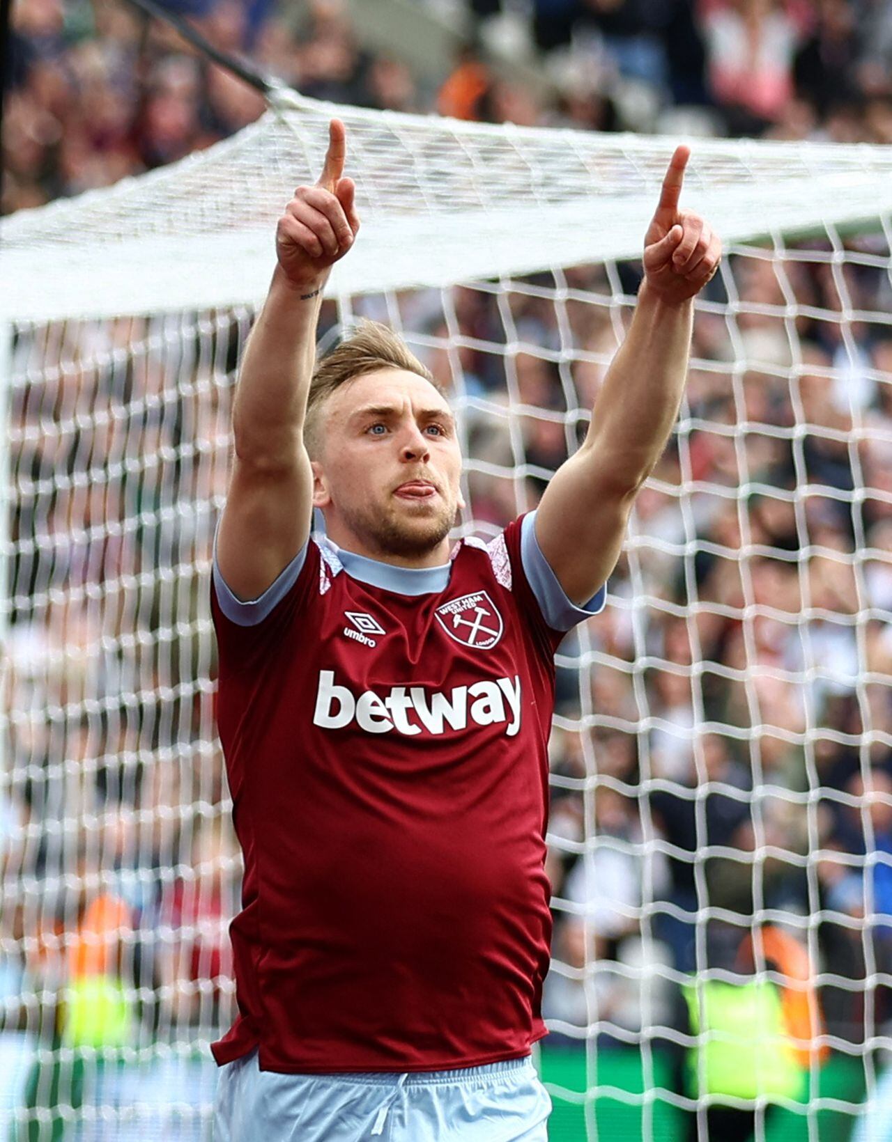 Soccer Football - Premier League - West Ham United v Arsenal - London Stadium, London, Britain - April 16, 2023 West Ham United's Jarrod Bowen celebrates scoring their second goal Action Images via Reuters/Matthew Childs EDITORIAL USE ONLY. No use with unauthorized audio, video, data, fixture lists, club/league logos or 'live' services. Online in-match use limited to 75 images, no video emulation. No use in betting, games or single club /league/player publications.  Please contact your account representative for further details.