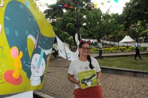 Cultura: Feria del Libro de Cali, lanzamiento del libro "Crónicas del 10"