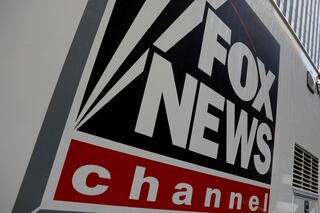 Dominion decidió llevar a Fox News a juicio en el Tribunal Superior de Delaware por unos 1.500 millones de euros en daños y perjuicios