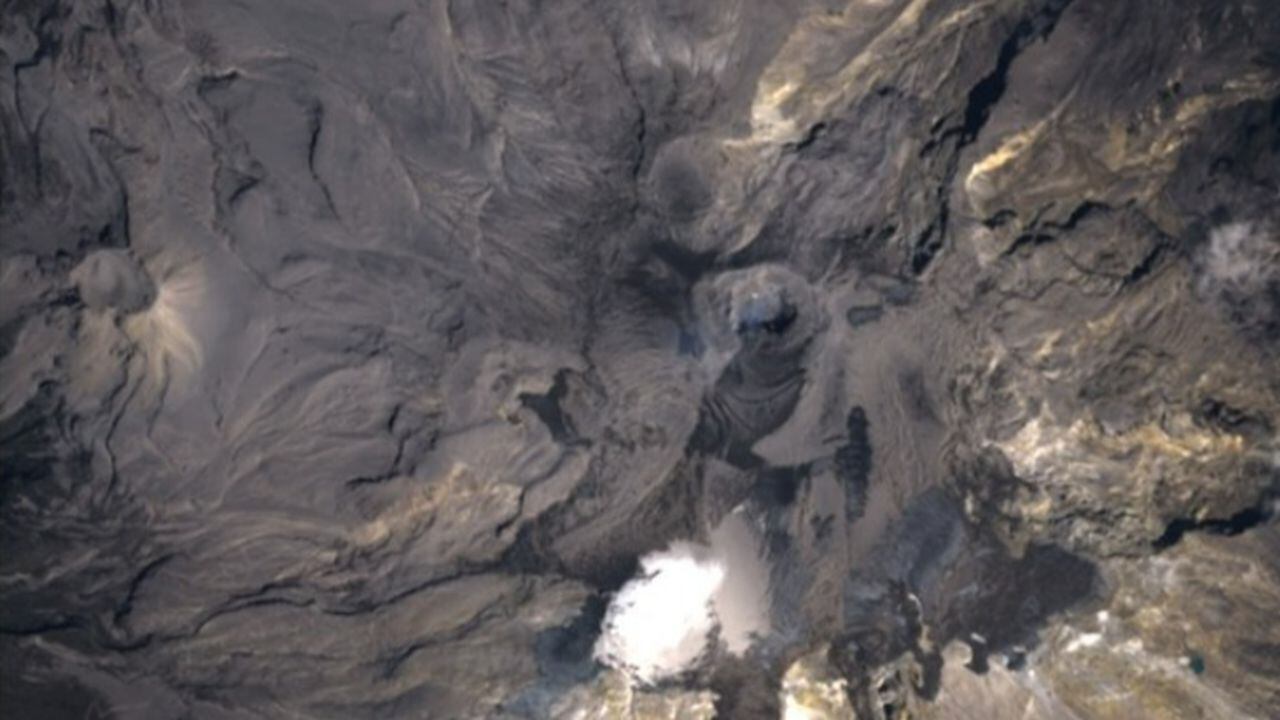 Esta vista del volcán Nevado del Ruiz se obtuvo el pasado 3 de diciembre gracias al satélite Landsat 8.