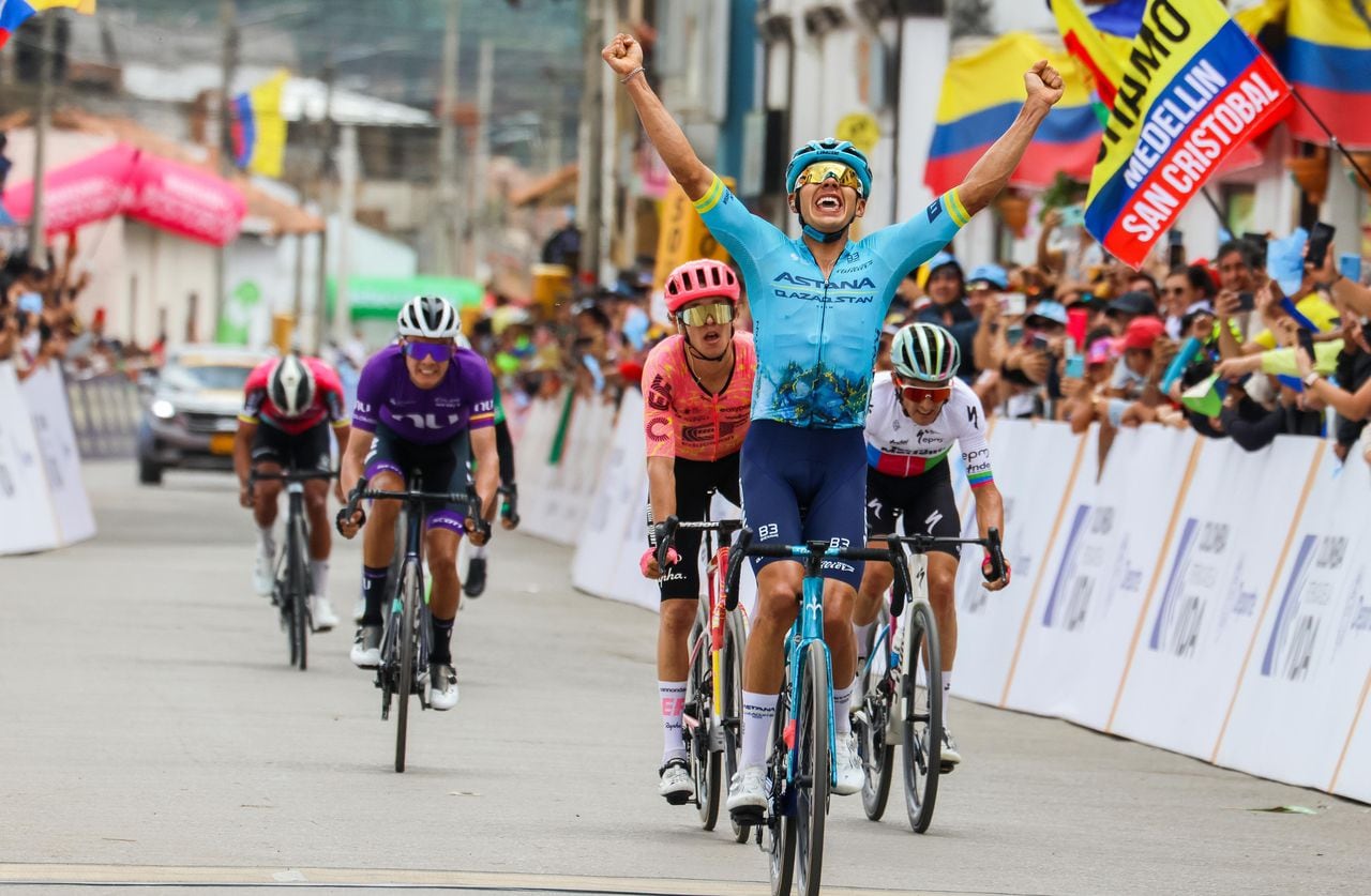 Harold Tejada ganó la segunda etapa del Tour Colombia 2024. Foto Fedeciclismo.
