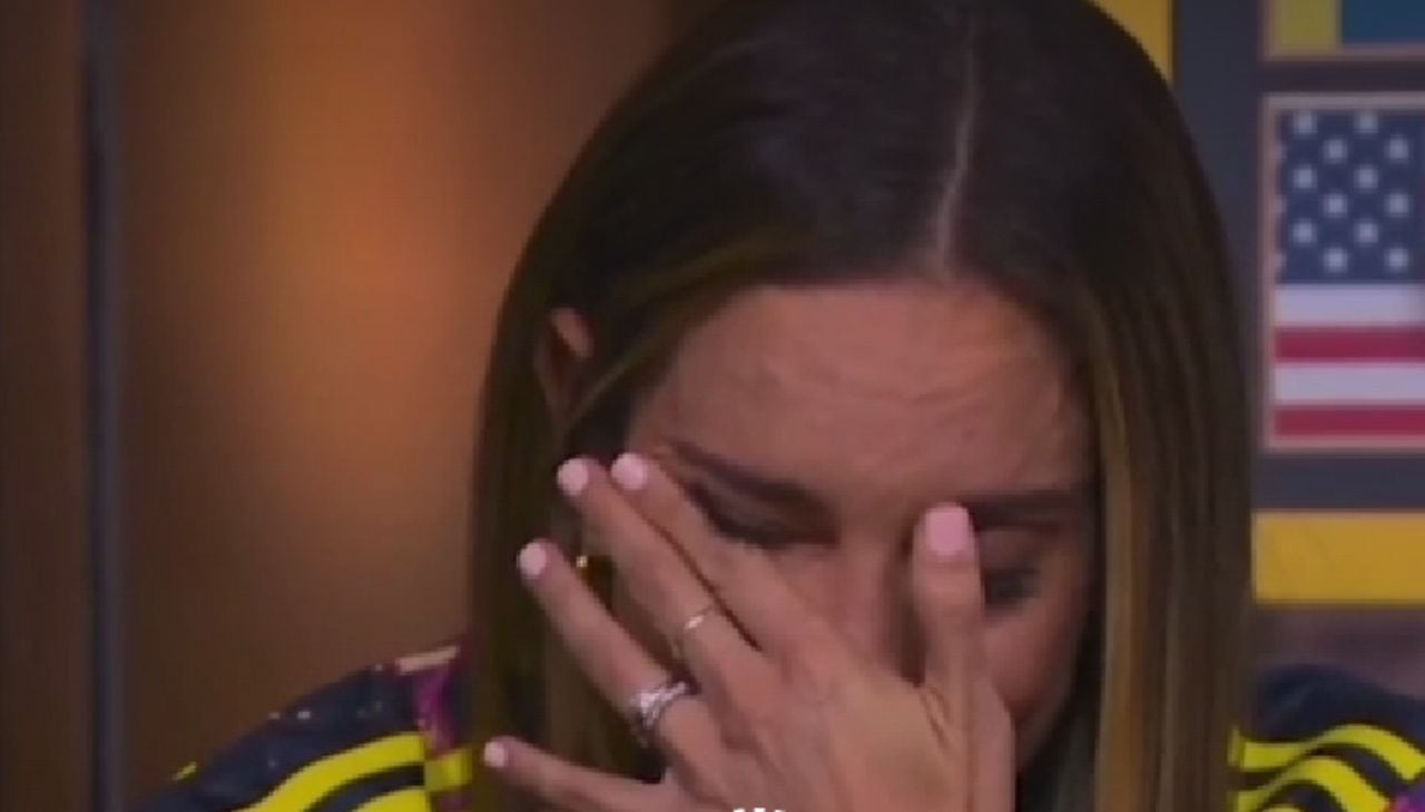 Melissa Ortíz, exjugadora de la Selección Colombia que rompió en llanto tras la clasificación a cuartos de final.