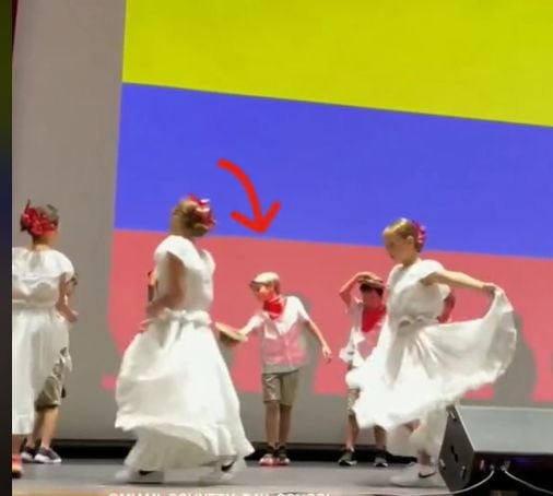 Sasha, hijo de Shakira y Piqué, bailó la Pollera Colorá en su exclusivo colegio de Miami.