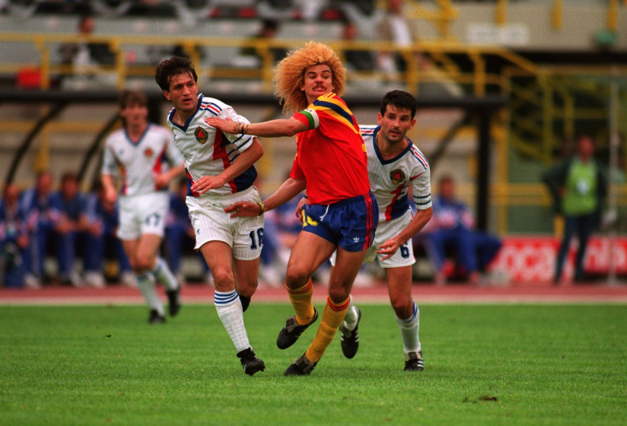 Carlos 'El Pibe' Valderrama en el mundial de Italia 1990 ante Yugoslavia