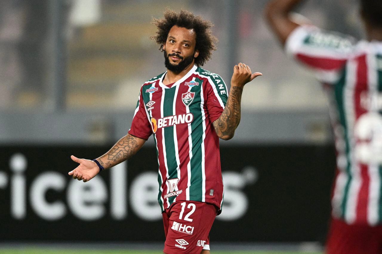 Fluminense's defender Marcelo gestures during the Copa Libertadores group stage first leg football match between Sporting Cristal and Fluminense, at the National stadium in Lima, on April 5, 2023. (Photo by ERNESTO BENAVIDES / AFP)