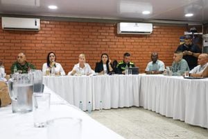 El lunes se llevó a cabo un consejo de seguridad extraordinario para abordar la situación de orden público que se vive en Candelaria. También asistieron autoridades del vecino departamento del Cauca.