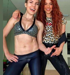 Se ha rumorado que la entrenadora y coreógrafa de Shakira,  Anna Kaiser, se habría metido con Piqué.