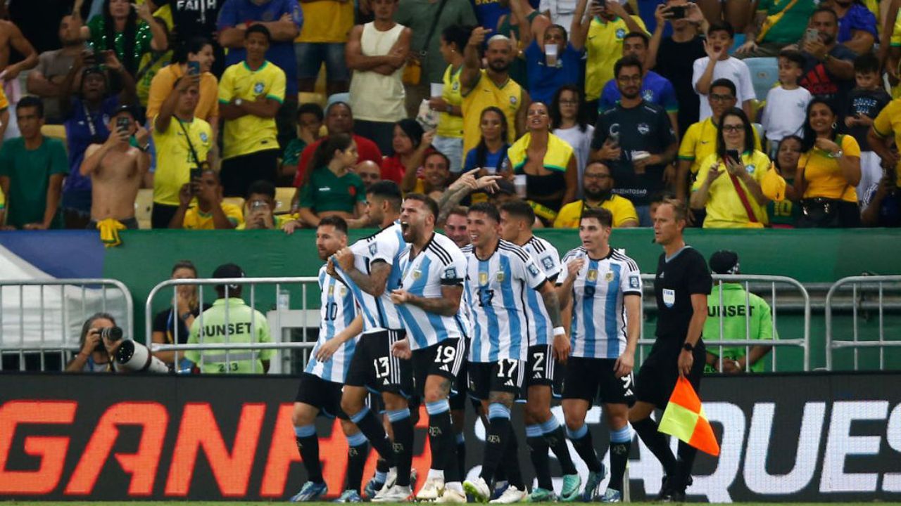 Argentina le dio otro golpe a Brasil.