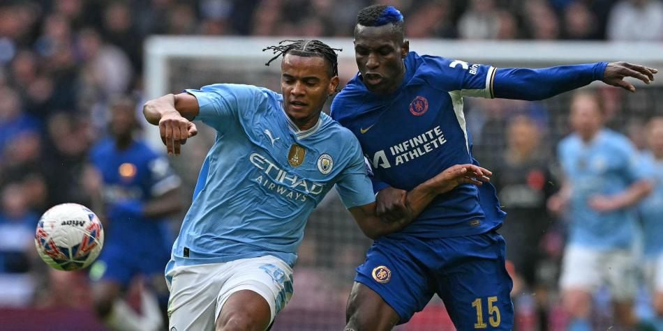 Manchester City y Chelsea protagonizaron vibrante duelo.