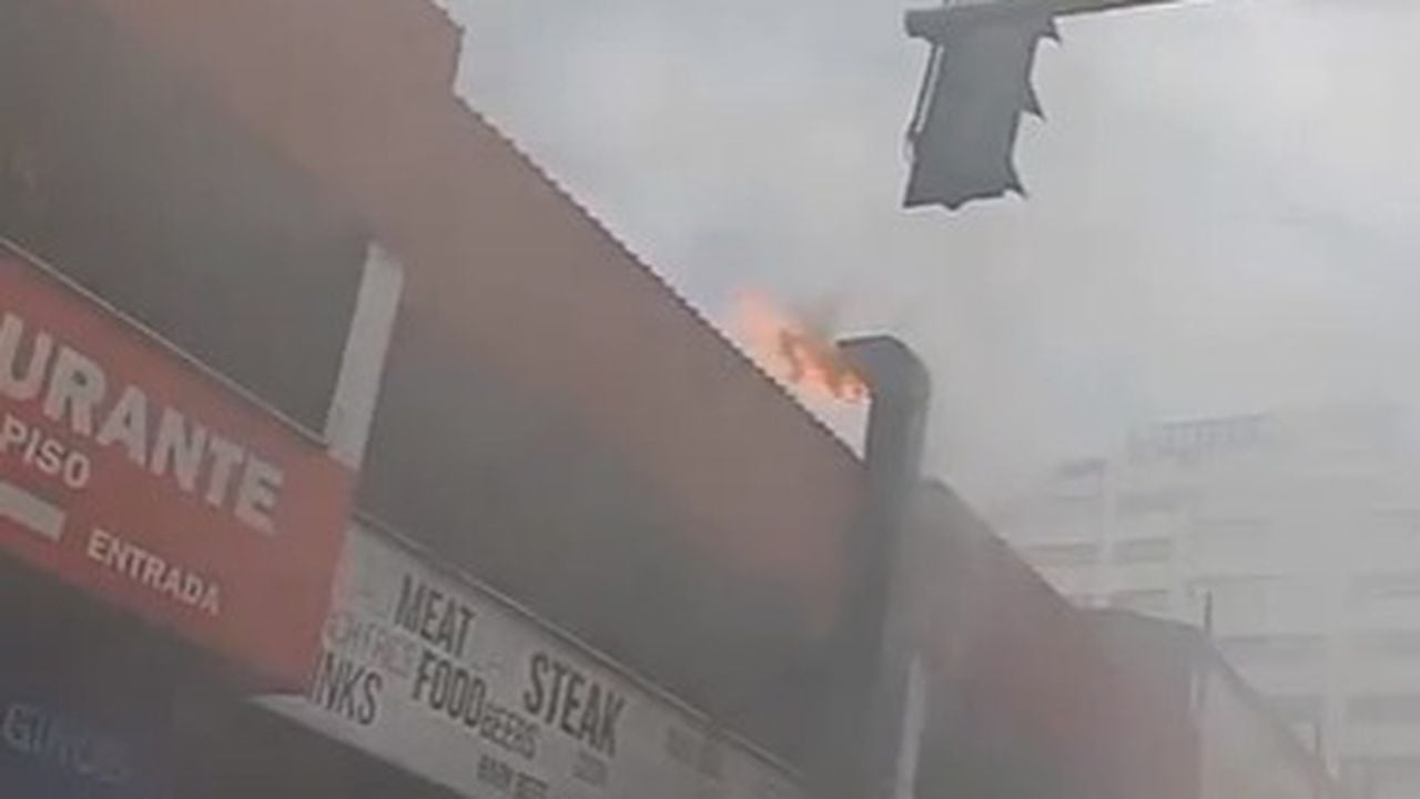 Reportan nuevo incendio en el centro de Cali.