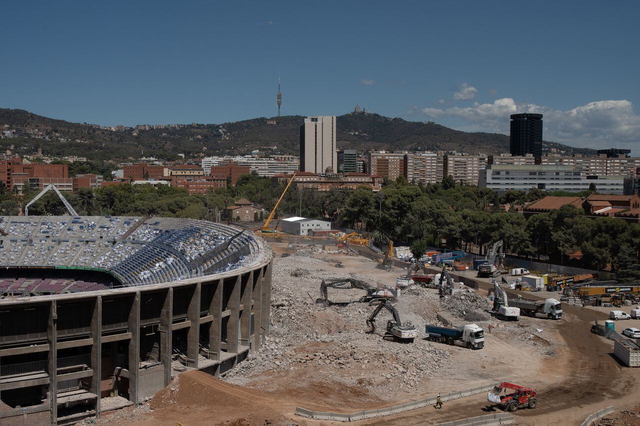 La obras que se están llevando a cabo en el Camp Nou de Barcelona, el cual estaría listo para el 2026
