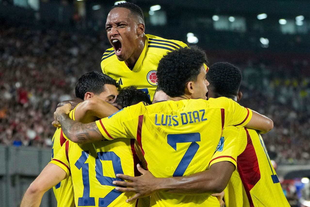 Selección Colombia contra Paraguay