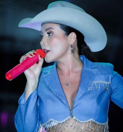Kari Castillo, cantante colombiana.