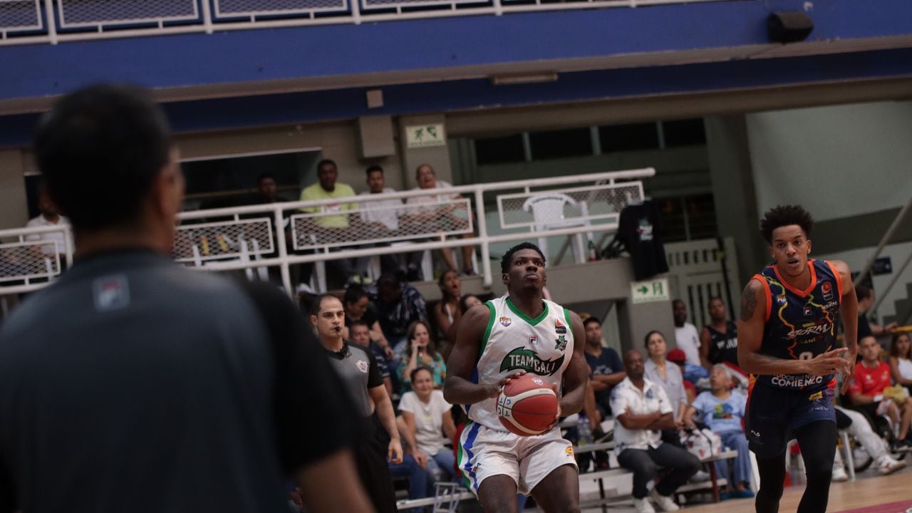 Team Cali enfrentó a Caribbean por la fase regular de la Liga Profesional de Baloncesto.