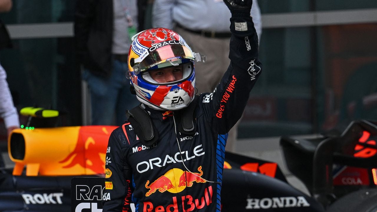 El neerlandés Max Verstappen se hizo con la 'Pole' en el Gran Premio de China que se correrá el domingo 21 de abril.