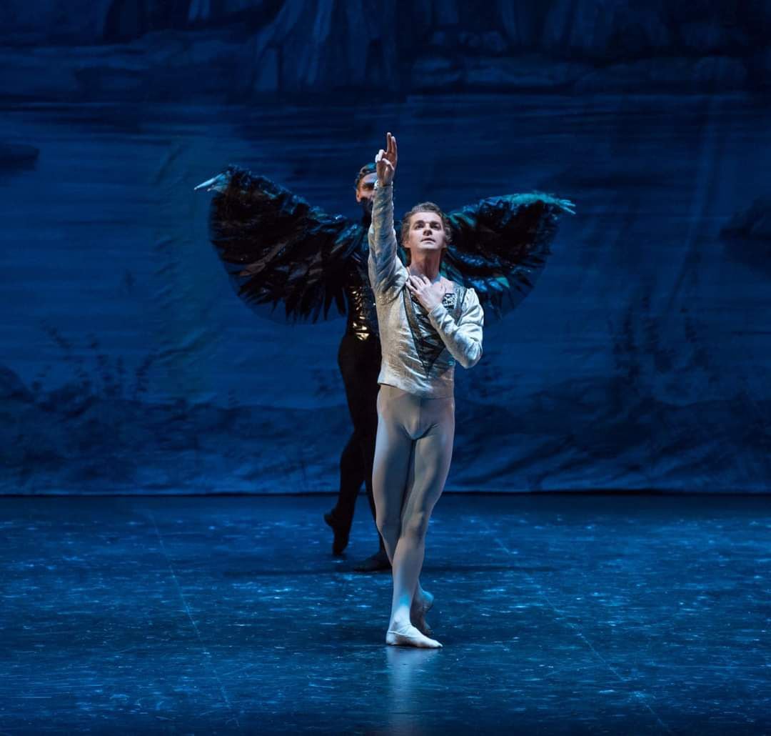 El Ballet de San Petersburgo ha cautivado audiencias de todo el mundo con su elegancia y perfección técnica.