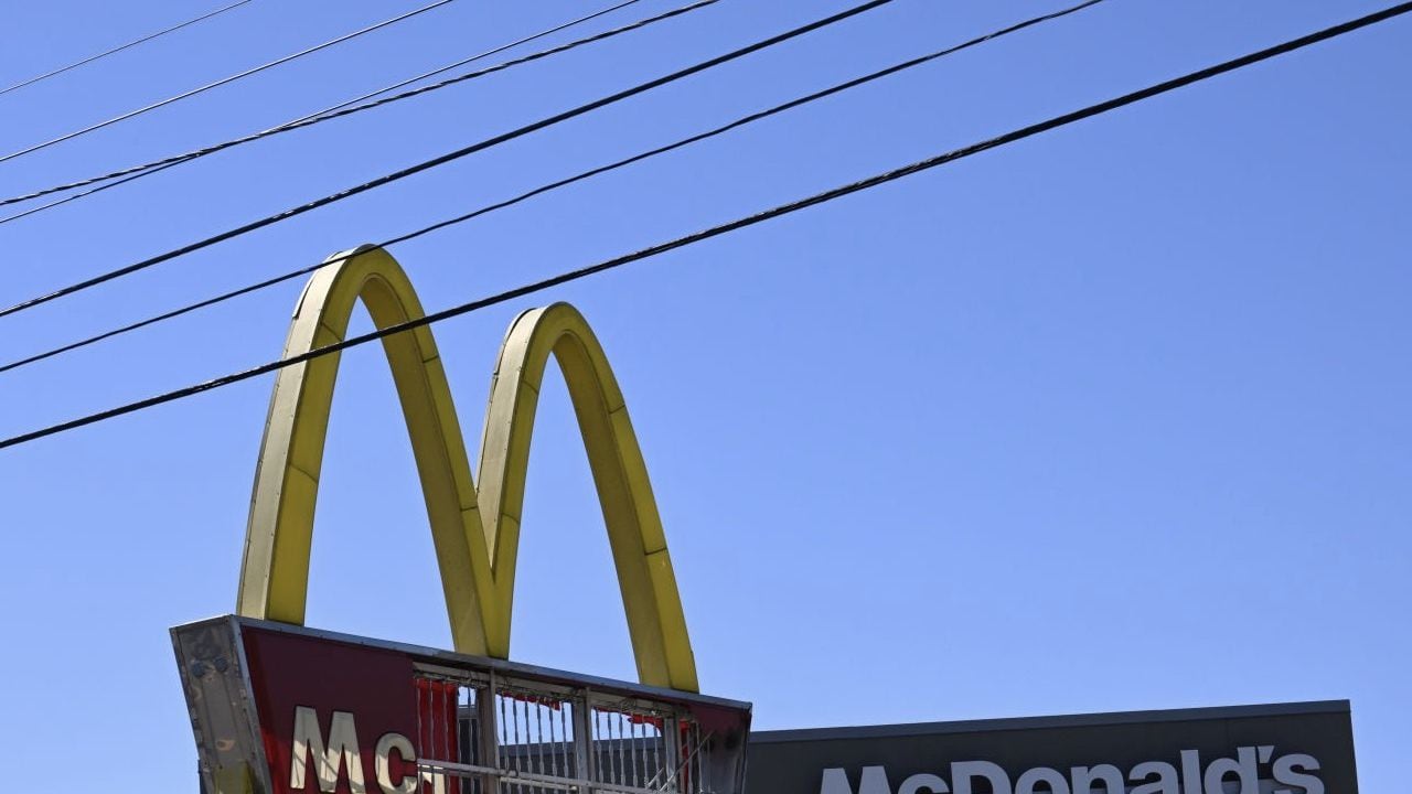 Ni los restaurantes, como McDonald's, se salvaron de estos potentes tornados en Estados Unidos