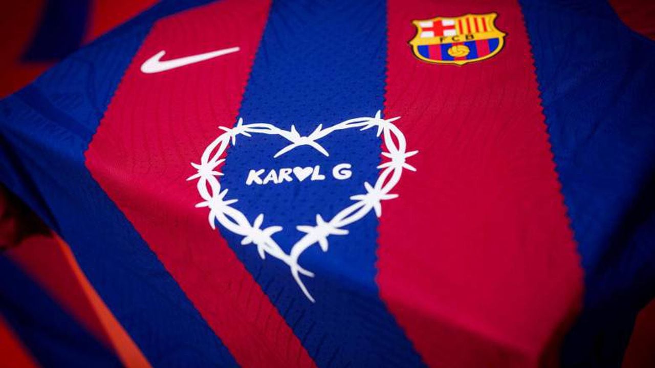 Así luce la nueva camiseta del Barcelona con el logo en honor a la artista Karol G.