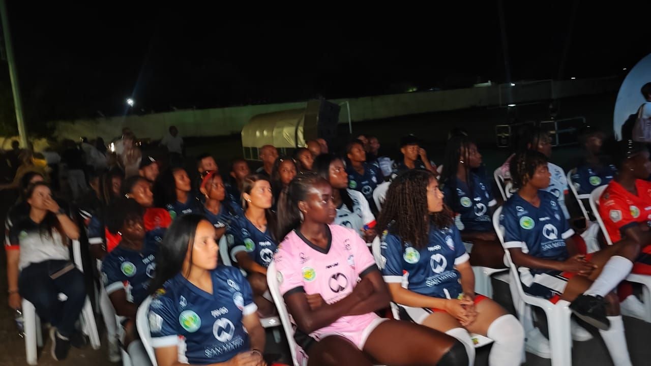 Imagen de la presentación oficial de Alianza FC de Yumbo, nueva escuadra del Valle en la Liga Femenina.