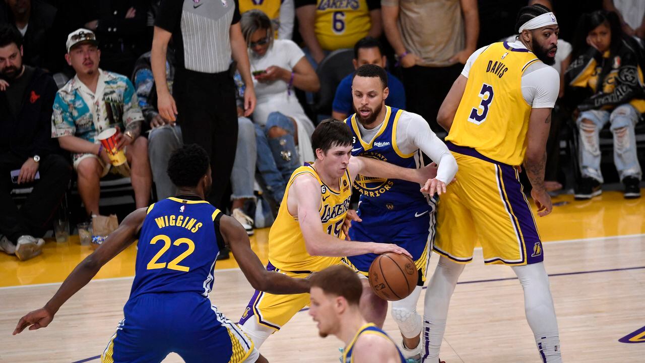 Los Angeles Lakers clasificaron a la final de la conferencia oeste de la NBA.