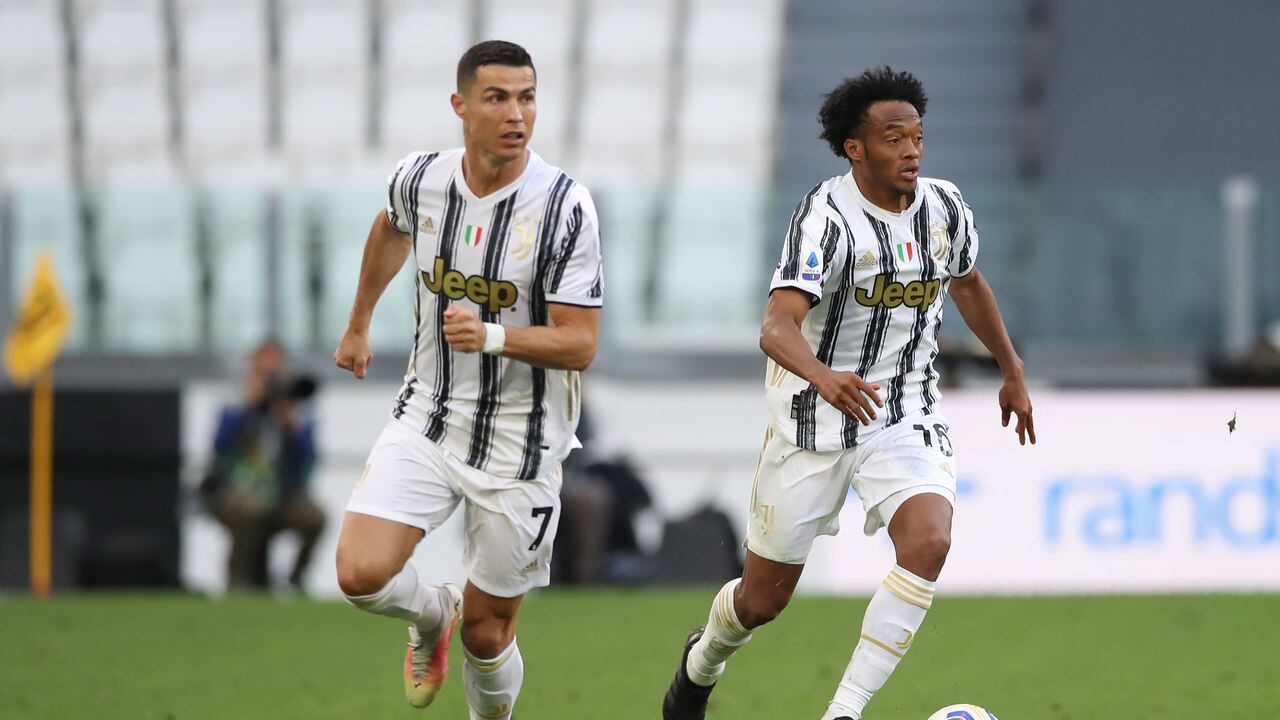 Ronaldo y Cuadrado jugando juntos en la Juventus