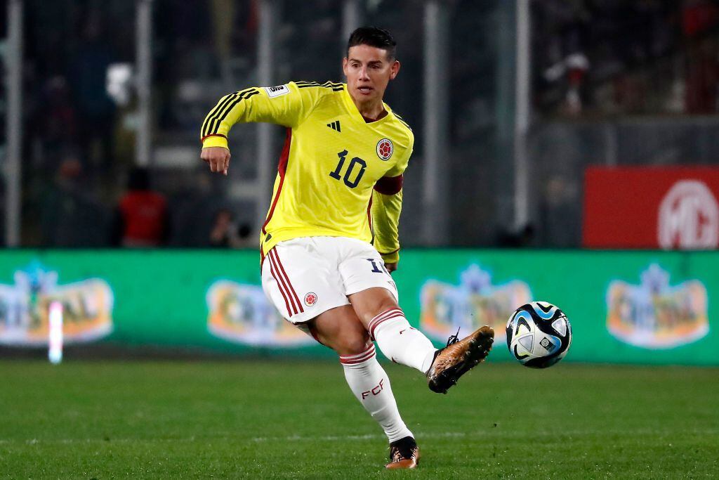 SANTIAGO, CHILE - SEPTEMBER 12: James Rodriguez of Colombia kicks the ball during a FIFA World Cup 2026 Qualifier match between Chile and Colombia at Estadio Monumental David Arellano on September 12, 2023 in Santiago, Chile. (Photo by Marcelo Hernandez/Getty Images)
