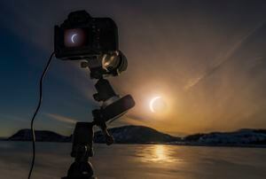 Estos son algunos consejos para tomar buenas fotos del eclipse solar de este lunes.