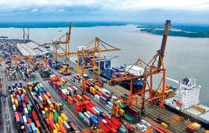Pese a los costos de la logística por Buenaventura, este año se calcula que se moverán unas 14 millones de toneladas de comercio exterior por el Puerto.