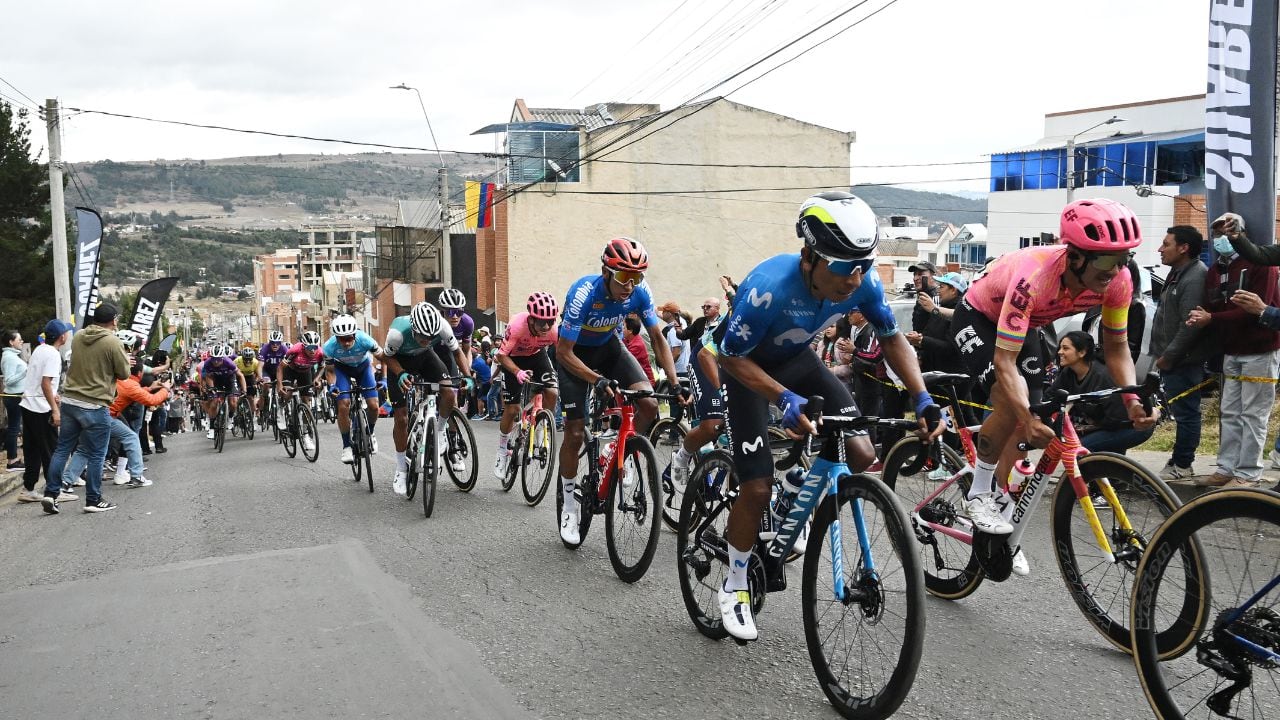 Egan Bernal, Nairo Quintana y Rigoberto Urán en la lucha por el título del Tour Colombia 2024
