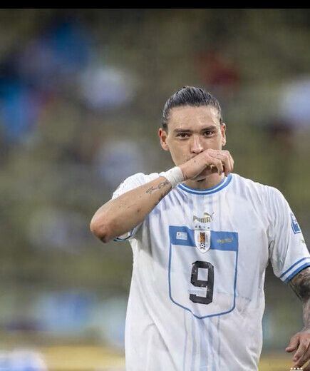 Darwin Núñez anotó el empate final para dejar el duelo entre Colombia y Uruguay, en Barranquilla, por 2-2.