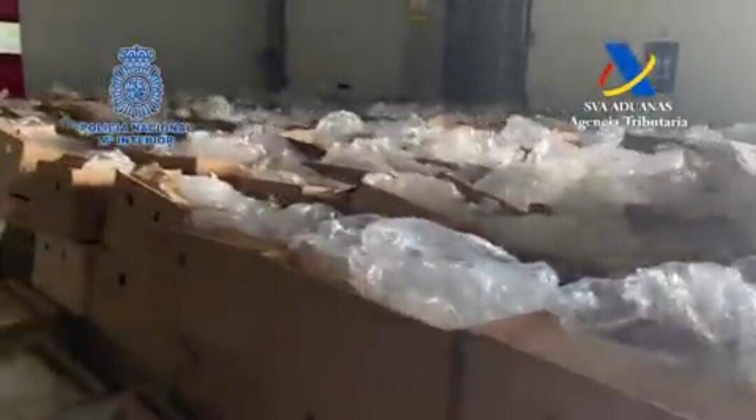 El cargamento de cocaína ha sido el más grande que han decomisado las autoridades de España.
