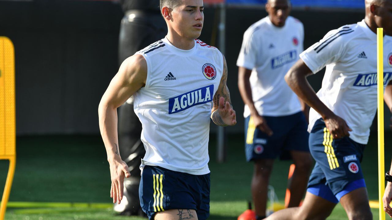 Primera Camiseta Colombia Jugador James 2022