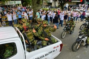 Seguridad. Tropas del Ejército Nacional han realizado decenas de operativos para garantizar el suministro de combustible en la ciudad de Cali y en varios municipios del Valle del Cauca.