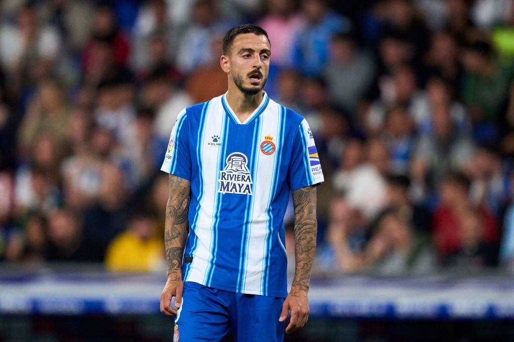 BARCELONA, SPAIN - MAY 24: Jose Luis Mato 'Joselu' of RCD Espanyol reacts after missing a chance to score during the LaLiga Santander match between RCD Espanyol and Atletico de Madrid at RCDE Stadium on May 24, 2023 in Barcelona, Spain. (Photo by Alex Caparros/Getty Images)
